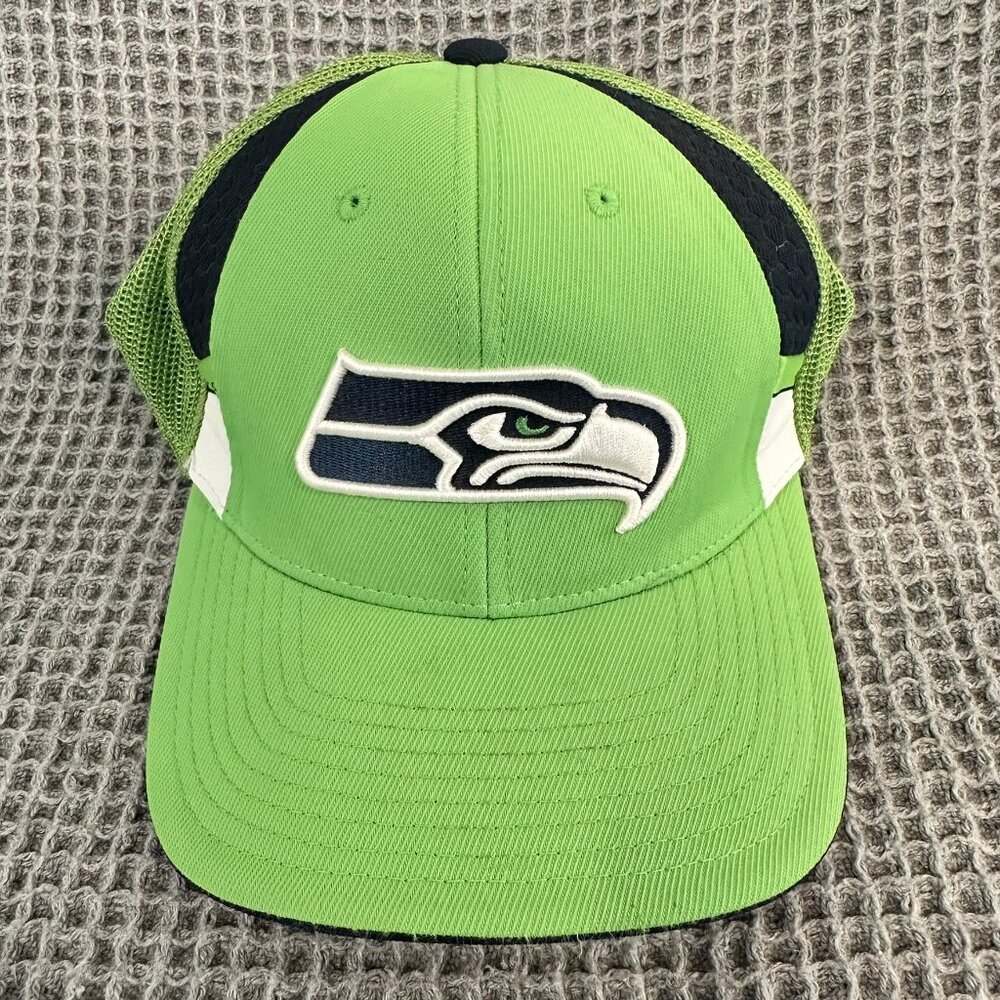 Seattle Seahawks Reebok Mesh Flex Fitted S-M Hat Cap Men NFL Football Green Blue
